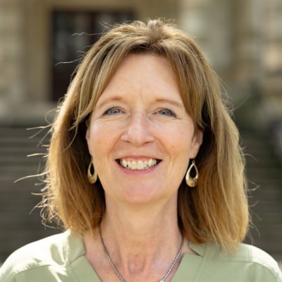Julie Ellis